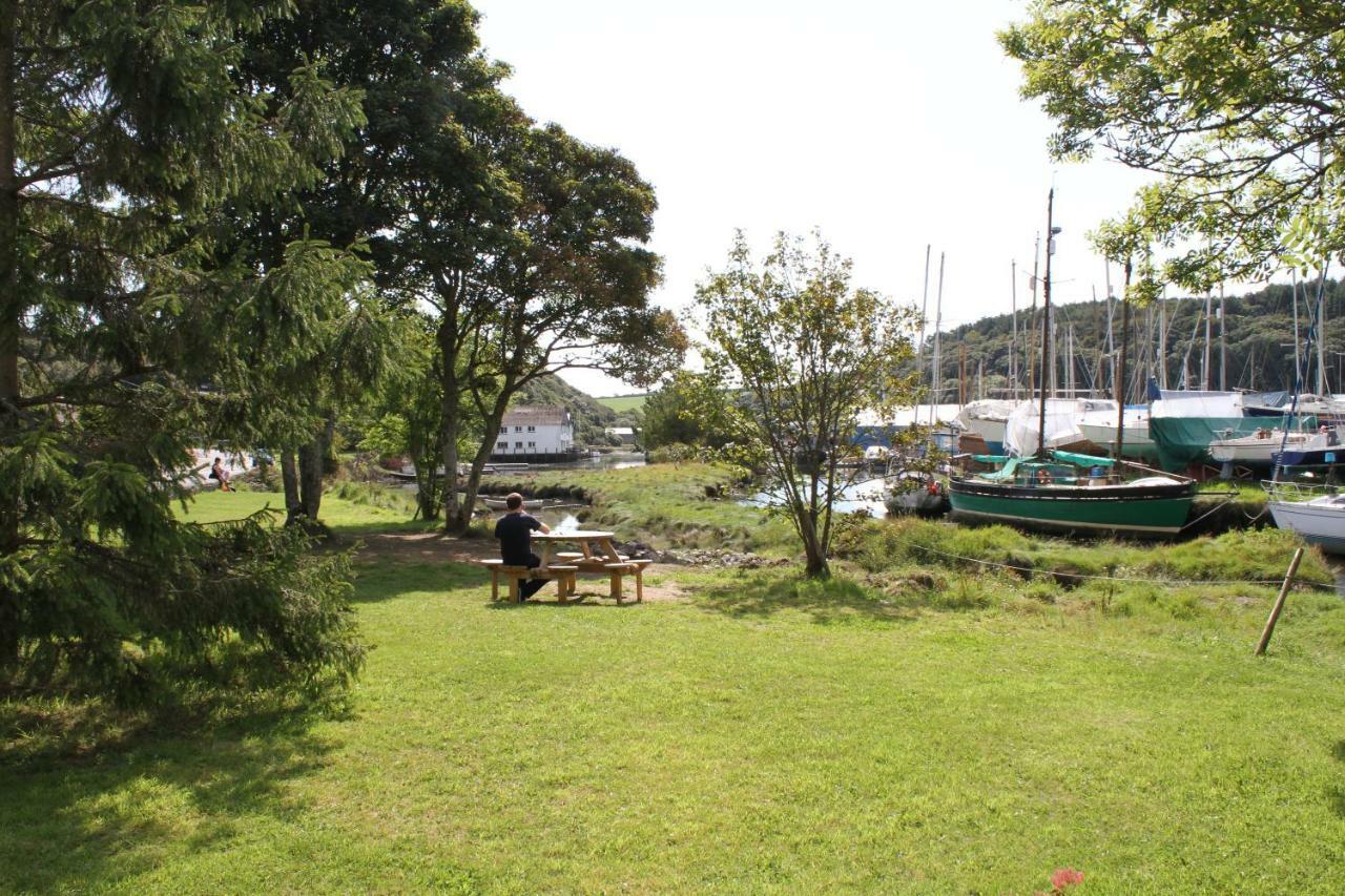 GweekThe Old Boathouse别墅 外观 照片